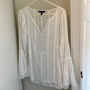 White House Black Market white lace/embroidered sheer top Xl